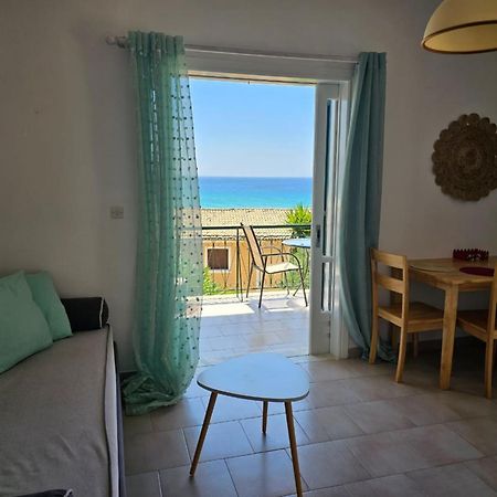 Standart Apartments , Glyfada Beach Экстерьер фото