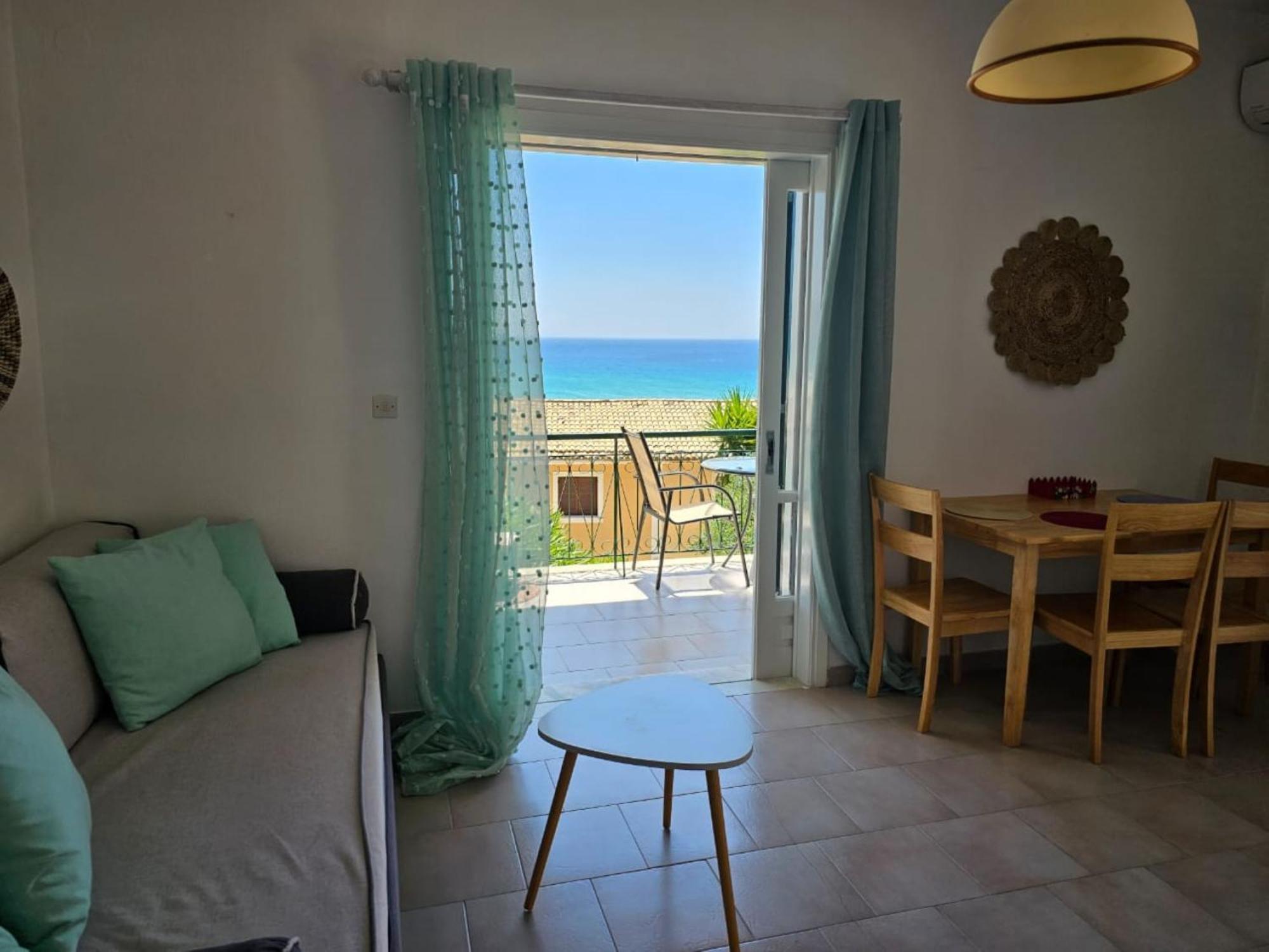 Standart Apartments , Glyfada Beach Экстерьер фото